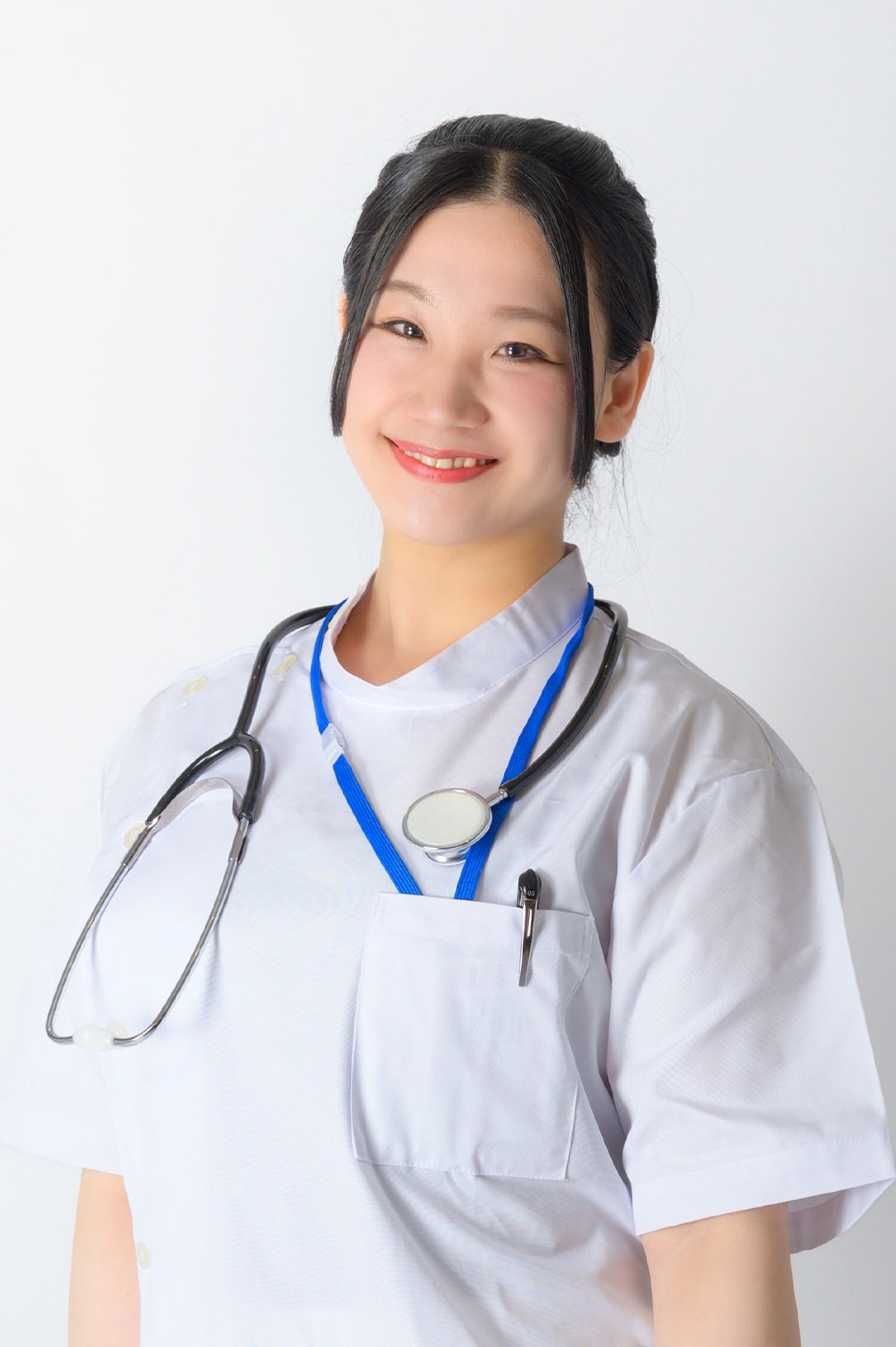 南出 めぐみ(山内 しのぶ)